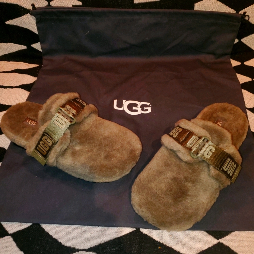 Ugg sandals
